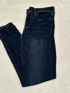 Women American Eagle Dark Indigo Skinny Jeans Size 8